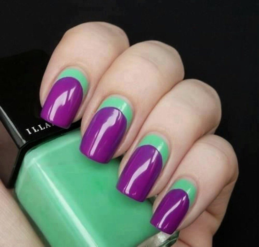 Фиолетово зеленые ногти