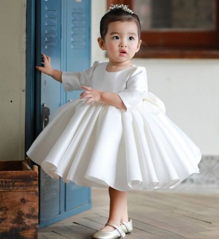 Платье для девочки 1 года: 100+ красивых нарядов на фото