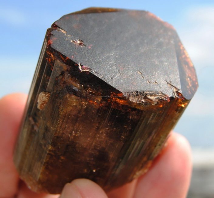 Камень Турмалин: свойства и значение, фото, кому подходит по знаку