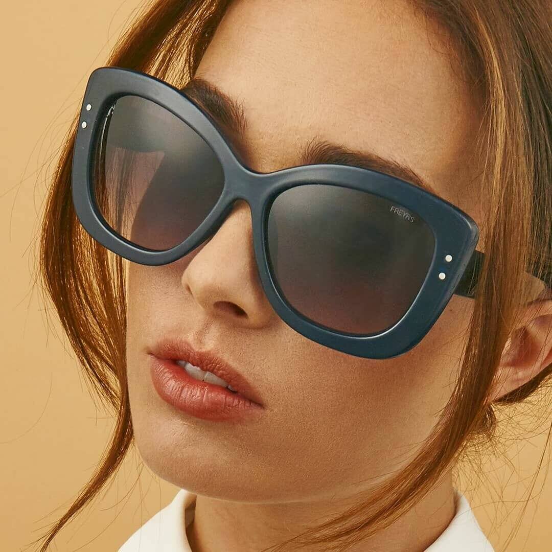 Модели солнцезащитных очков. Солнцезащитные очки. Очки от солнца. Очки от солнца женские. Модные очки.